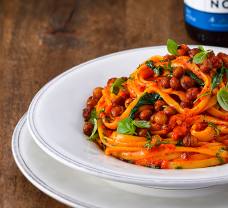 Fresine těstoviny s cizrnou a krémovou omáčkou z pečené papriky