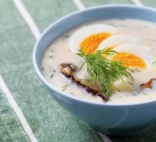 Tradiční česká kulajda: Recept na hustou polévku vonící koprem