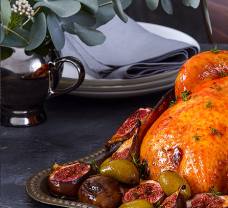 Pečené kuře na fících s ančovičkovým máslem 